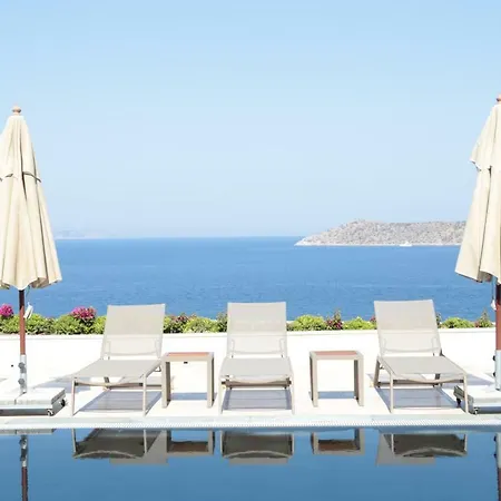 Pera Evleri 1+1 Deniz Manzarali, Balkonlu, Havuzlu Apartment Gümüşlük